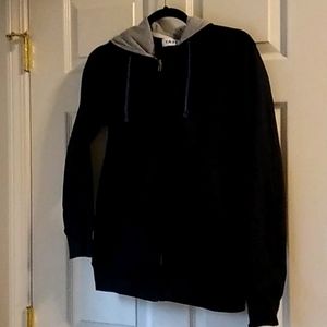 YAZE Black Hoodie  (M)
